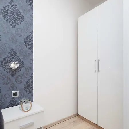 Apartman Ester Apartment Pula Exterior photo