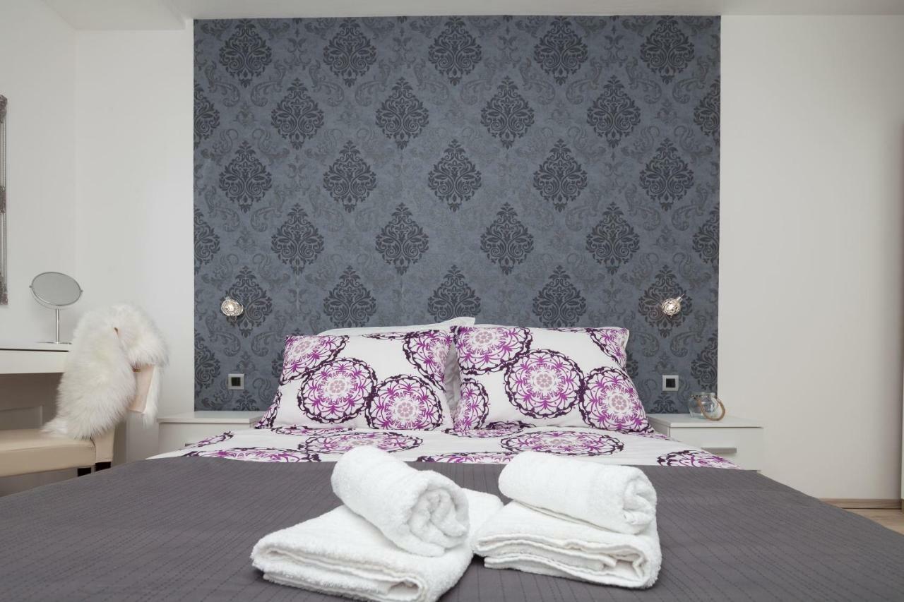 Apartman Ester Apartment