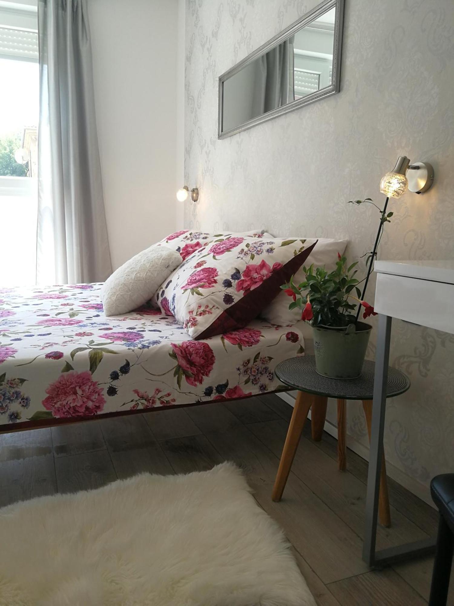 Apartman Ester * Pula
